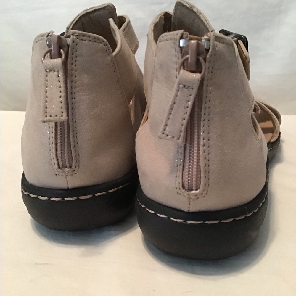 Clarks Laurieann Remi Gladiator back zip open toe sandal.LNC - Picture 3 of 6